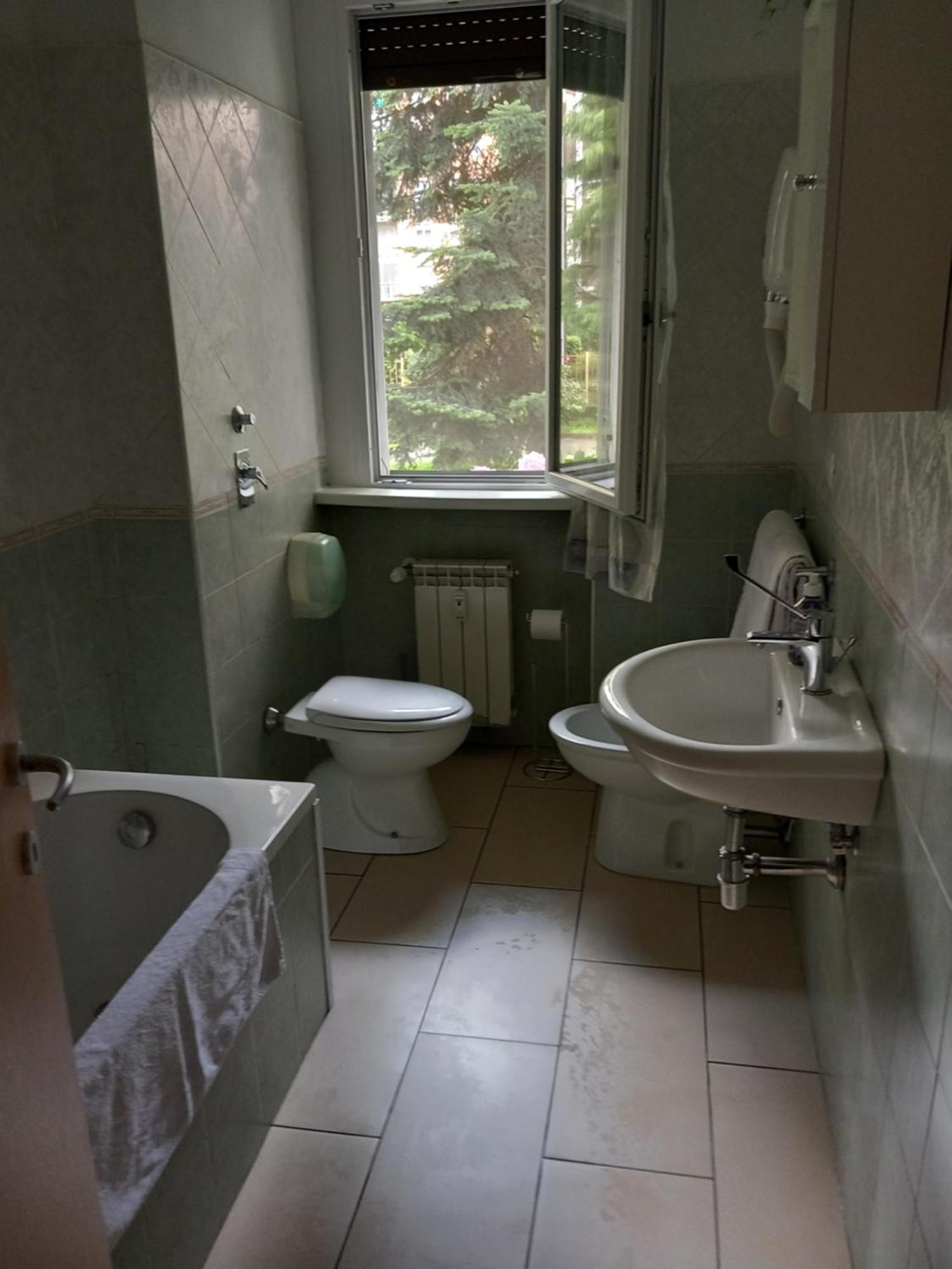 Apartamento Vicino Policlinico San Donato San Donato Milanese Bagian luar foto